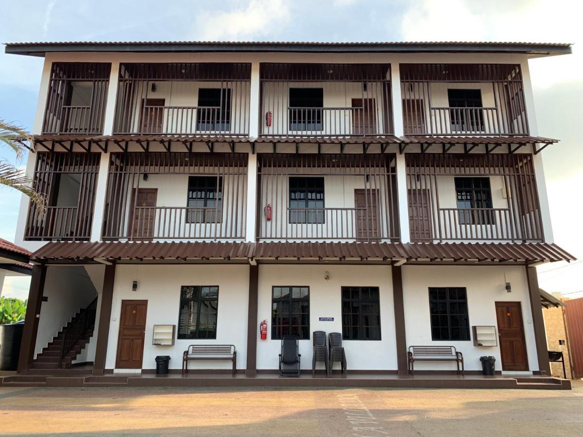 Wan Danisha Villa Inn Kota Bharu Exterior foto